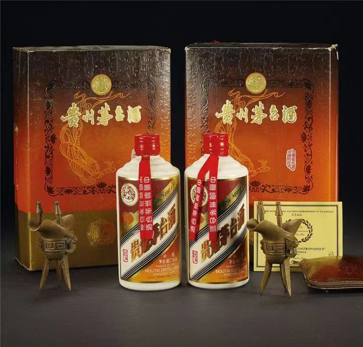 崆峒礼盒茅台酒回收